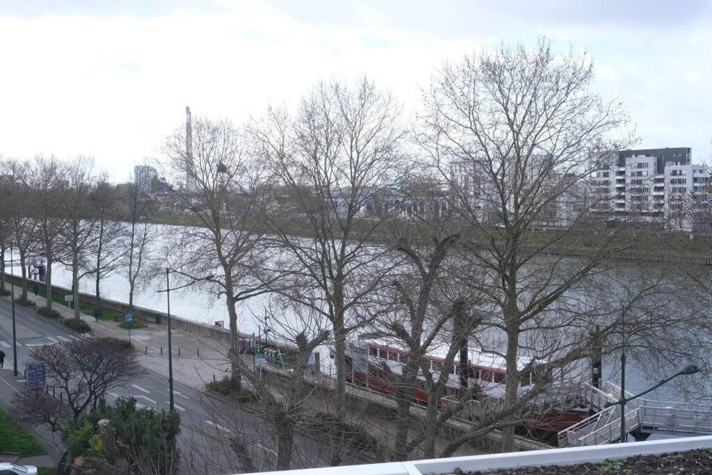 Magnifique Appartement Sur La Seine アルフォールヴィル エクステリア 写真